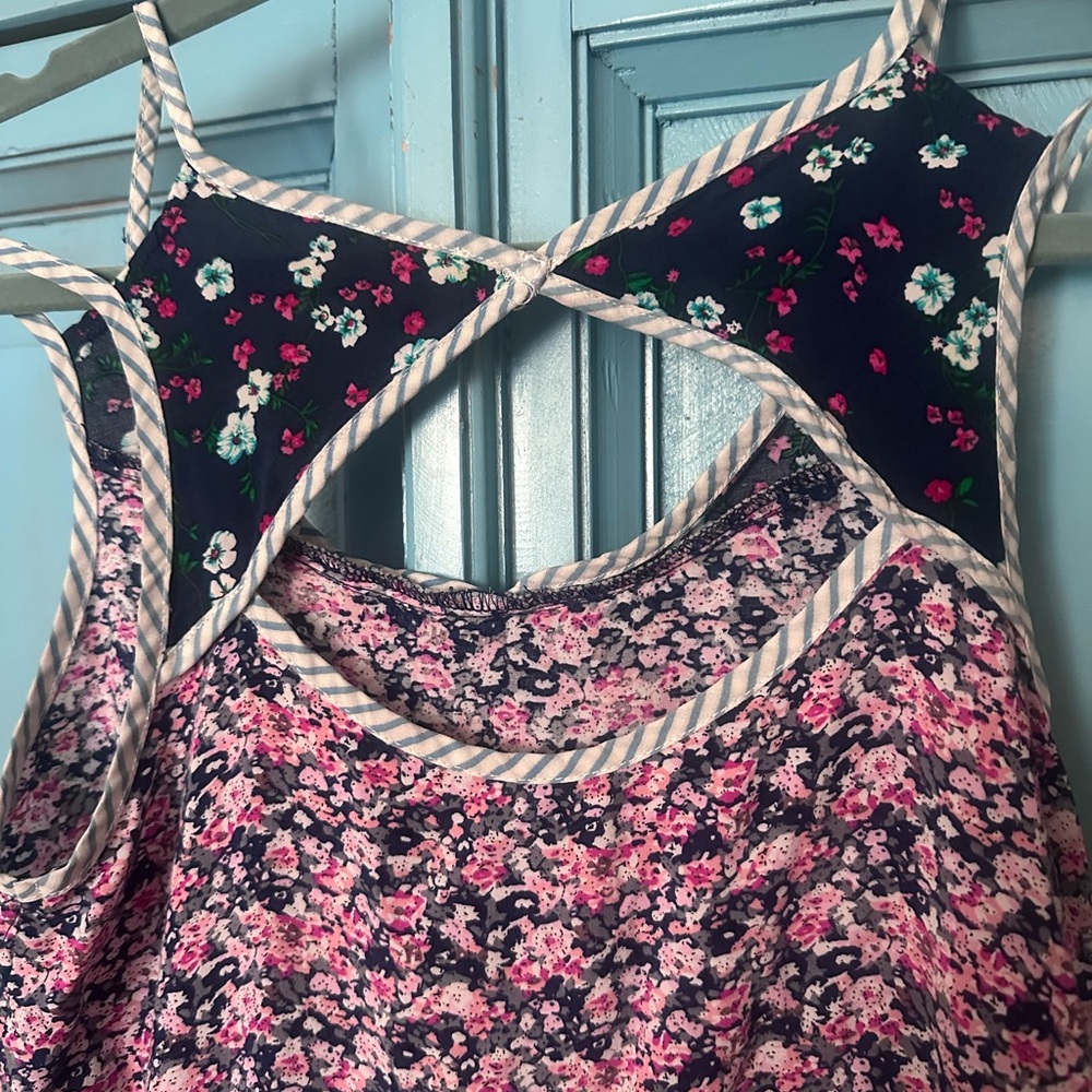 Umgee Floral Patterned Top/ Dress - Pink and Blue - Picture 5 of 7